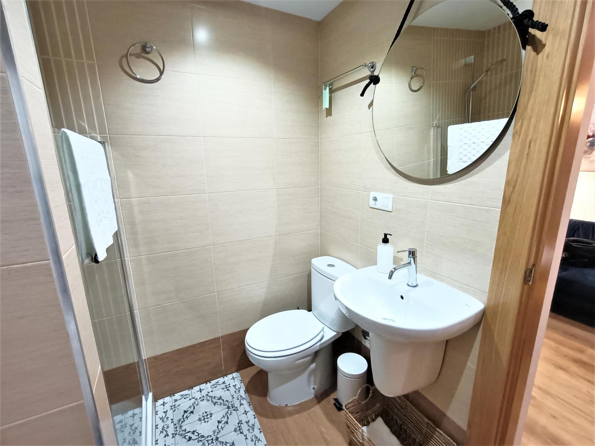Apartamentos Alma غرناطة الغرفة الصورة